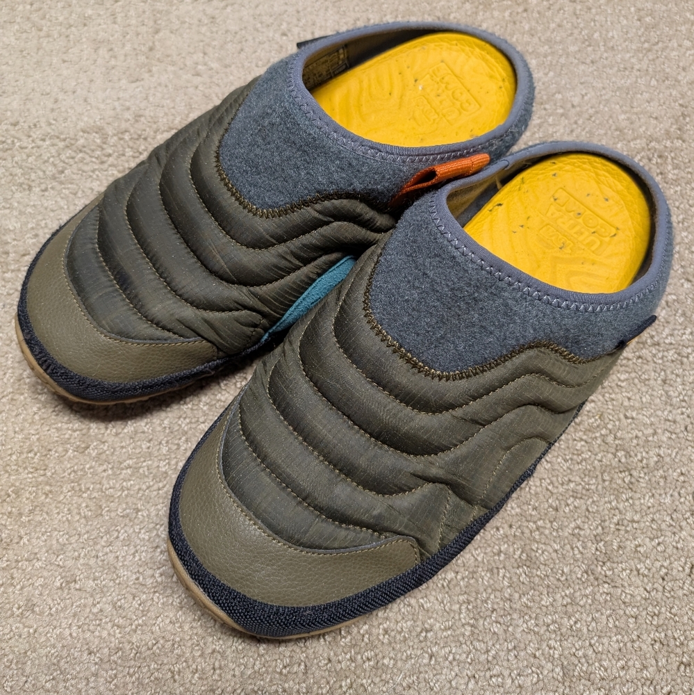 Teva ReEmber Olive Green Terrain Slip On Shoes Mens 7 Womens 9 Comfort Quilted
